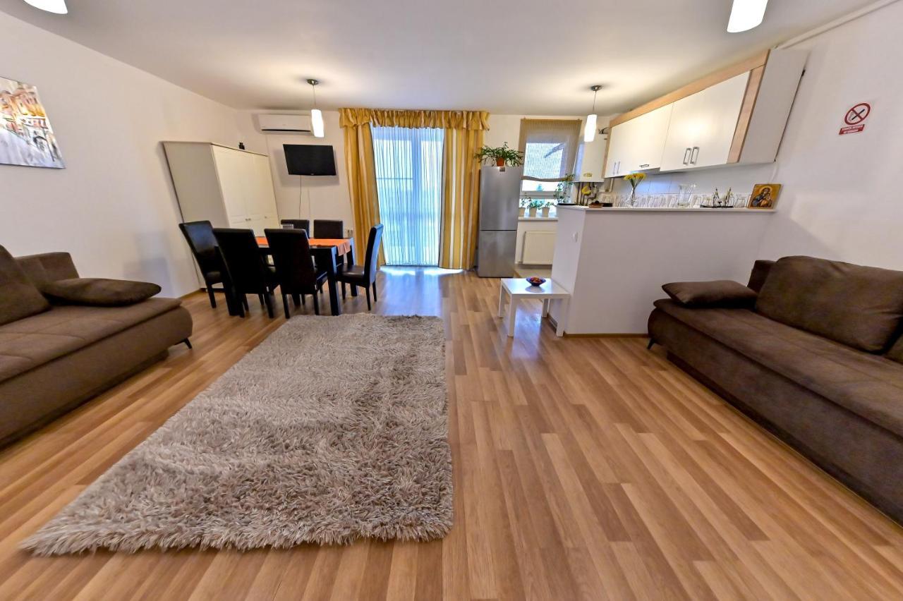 Terezianum Apartments, Free Parking Sibiu Esterno foto