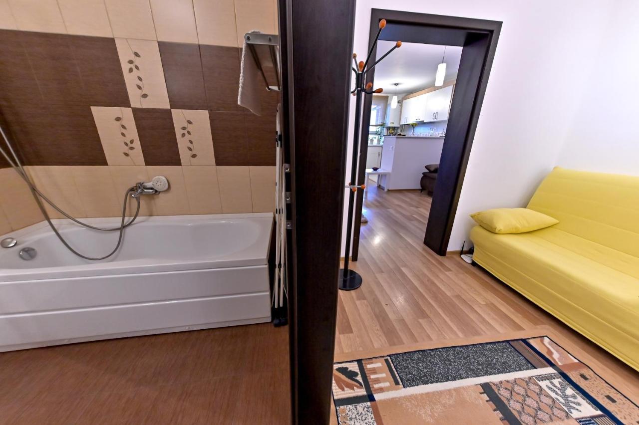 Terezianum Apartments, Free Parking Sibiu Esterno foto